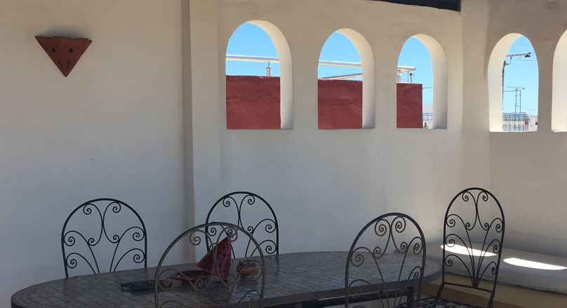 Charmante petite maison,titrée, rénovation de qualité, au coeur de la médina de Tanger.